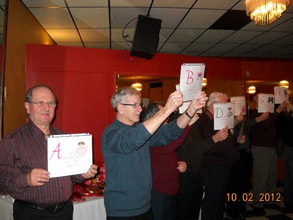 9dec2010_036.jpg - Normand Valcourt: «B comme je suis bien dans tes BRAS!»