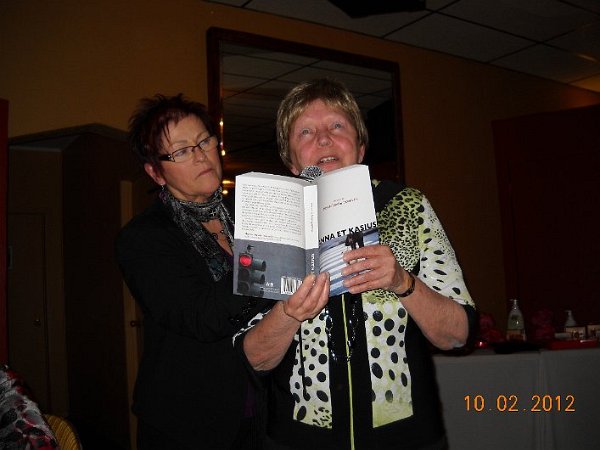 9dec2010_043.jpg - Michelle Lacoursière présente son 4e roman: Anna et Kasius