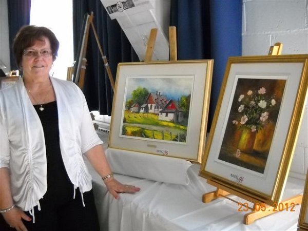 DSCN6854.jpg - Lorraine Bussières (Pont-Rouge) exposante à l'AGR 
