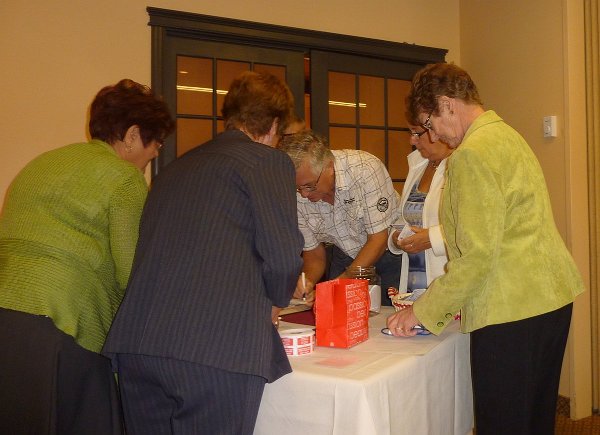 P1180988-001.JPG - Photo d'accueil pour Laurier Dufour (St-Raymond)