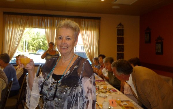 P1190009-001.JPG - Sourire de Maud Lirette, la photographe